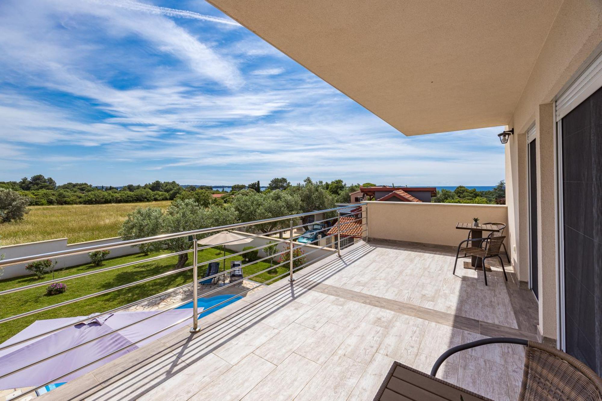 Villa Sunny Olive Peroj Exterior foto